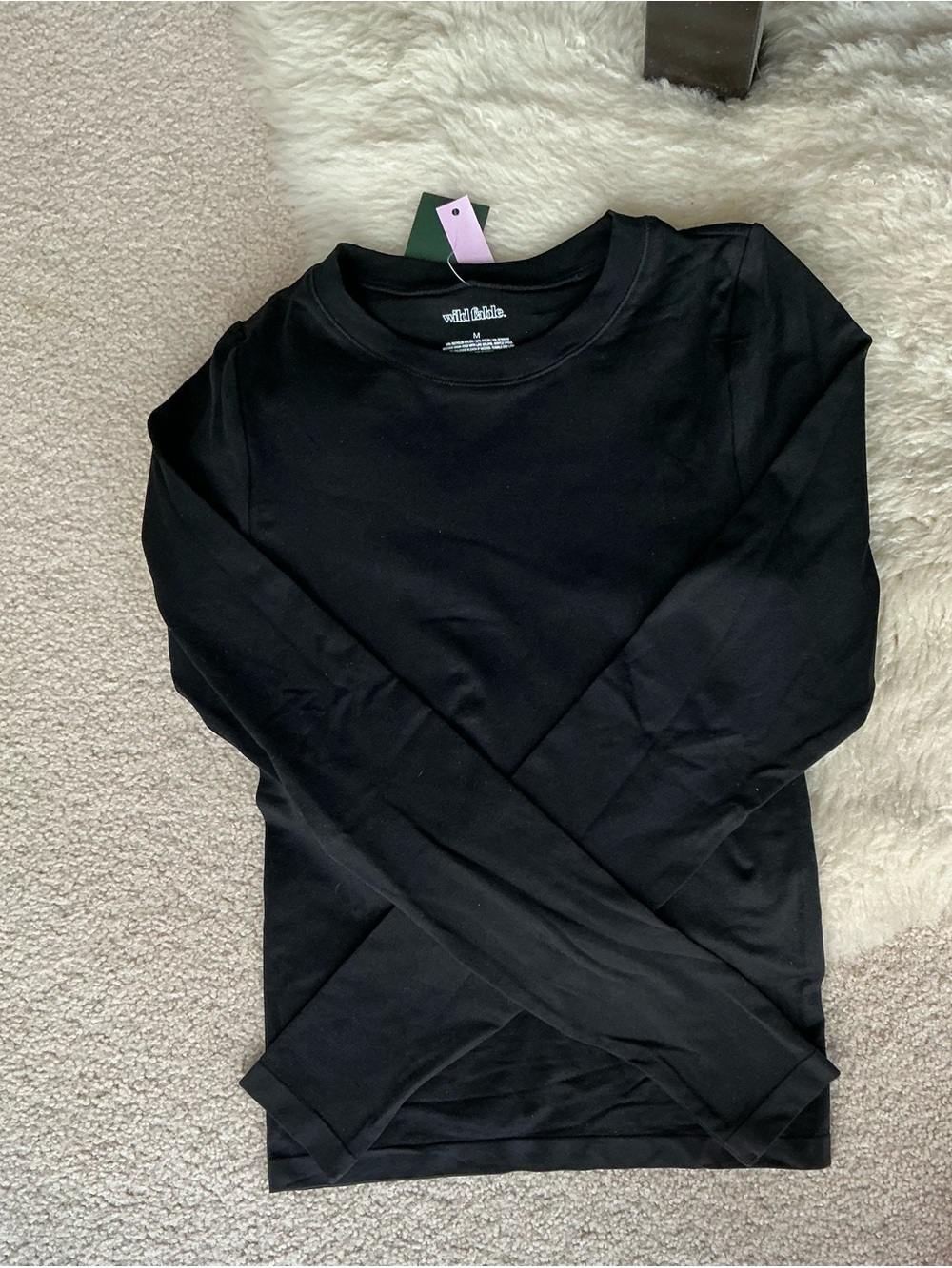 Black Long-Sleeve Crewneck Top